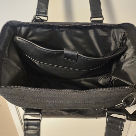 BEIS Mini Weekender - Picture 2 of 7